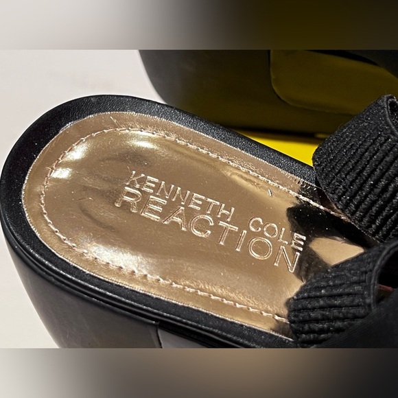 Kenneth Cole Black Platform Sandals - Picture 6 of 8